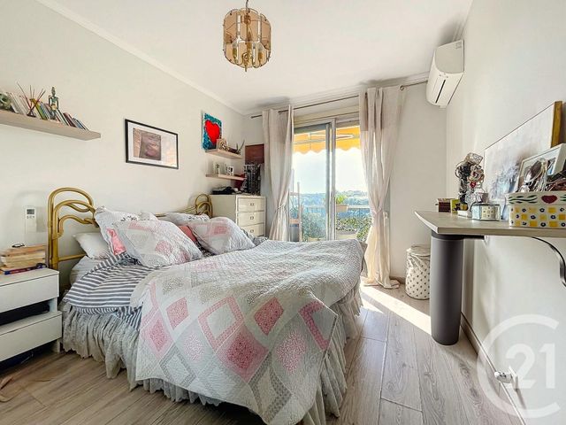 Appartement F2 à vendre - 2 pièces - 61,30 m2 - Nice - 06 - PROVENCE-ALPES-COTE-D-AZUR