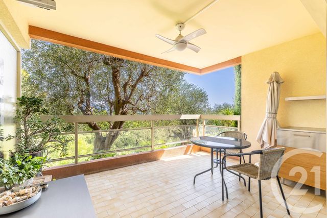 Appartement F2 à vendre - 2 pièces - 61 m2 - Nice - 06 - PROVENCE-ALPES-COTE-D-AZUR