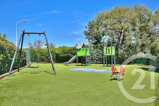 Appartement F3 à vendre - 3 pièces - 77 m2 - Nice - 06 - PROVENCE-ALPES-COTE-D-AZUR