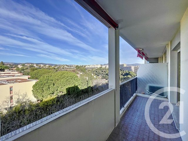 Appartement F3 à vendre - 3 pièces - 77 m2 - Nice - 06 - PROVENCE-ALPES-COTE-D-AZUR
