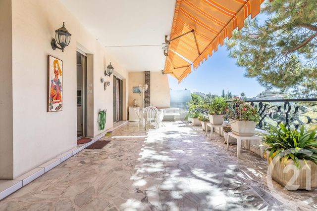 Appartement F2 à vendre - 2 pièces - 71,52 m2 - Nice - 06 - PROVENCE-ALPES-COTE-D-AZUR