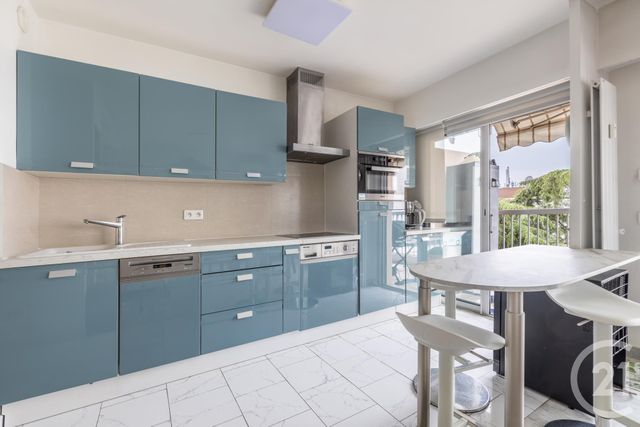 Appartement F2 &agrave; vendre - 2 pi&egrave;ces - 54,18 m2 - Cannes - 06 - PROVENCE-ALPES-COTE-D-AZUR