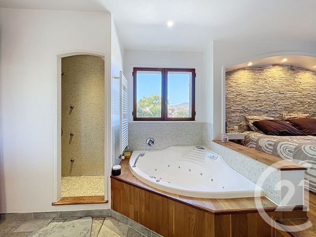 Maison à vendre - 8 pièces - 192 m2 - Nice - 06 - PROVENCE-ALPES-COTE-D-AZUR