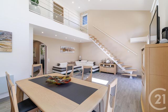 Maison à vendre - 6 pièces - 168,55 m2 - Nice - 06 - PROVENCE-ALPES-COTE-D-AZUR