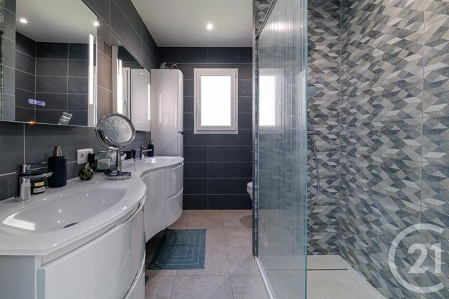 Maison à vendre - 6 pièces - 168,55 m2 - Nice - 06 - PROVENCE-ALPES-COTE-D-AZUR