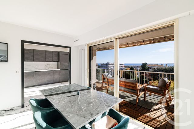 Appartement F4 &agrave; vendre - 4 pi&egrave;ces - 84,80 m2 - Nice - 06 - PROVENCE-ALPES-COTE-D-AZUR