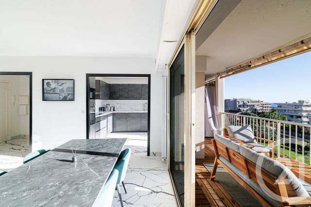 Appartement F4 &agrave; vendre - 4 pi&egrave;ces - 84,80 m2 - Nice - 06 - PROVENCE-ALPES-COTE-D-AZUR