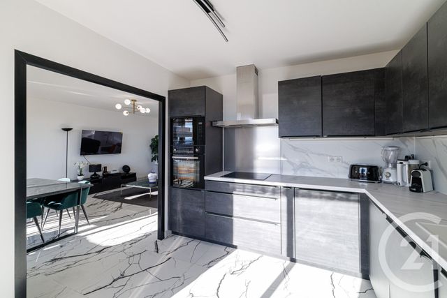 Appartement F4 &agrave; vendre - 4 pi&egrave;ces - 84,80 m2 - Nice - 06 - PROVENCE-ALPES-COTE-D-AZUR