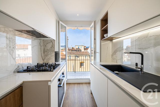 Appartement F3 à vendre - 3 pièces - 46 m2 - Nice - 06 - PROVENCE-ALPES-COTE-D-AZUR