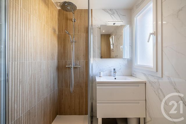 Appartement F3 à vendre - 3 pièces - 46 m2 - Nice - 06 - PROVENCE-ALPES-COTE-D-AZUR