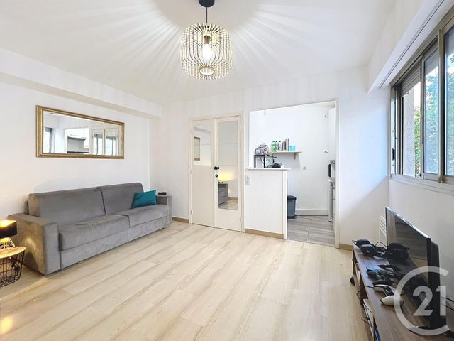 Appartement F1 à vendre - 1 pièce - 24,24 m2 - Nice - 06 - PROVENCE-ALPES-COTE-D-AZUR