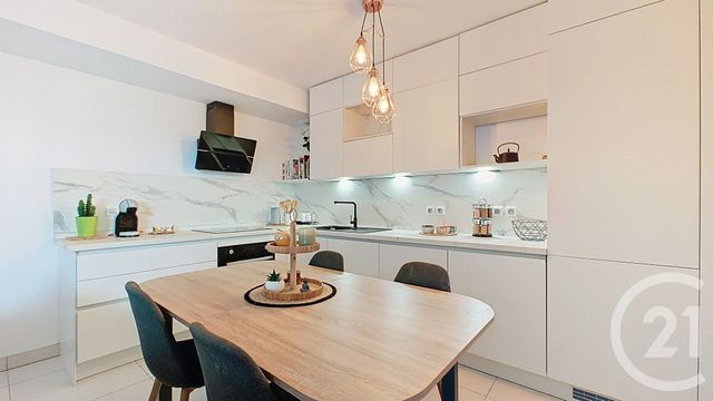 Appartement F3 &agrave; vendre - 3 pi&egrave;ces - 62,79 m2 - Nice - 06 - PROVENCE-ALPES-COTE-D-AZUR