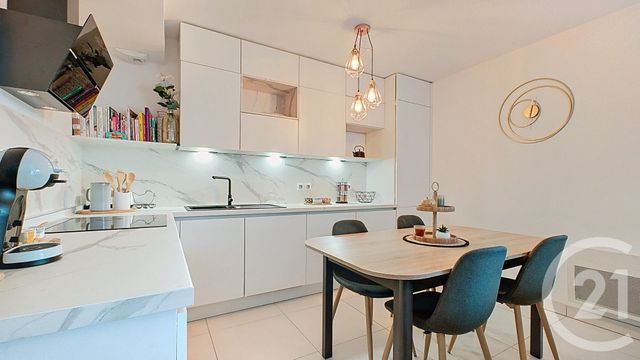 Appartement F3 &agrave; vendre - 3 pi&egrave;ces - 62,79 m2 - Nice - 06 - PROVENCE-ALPES-COTE-D-AZUR