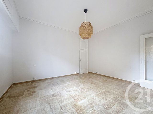 Appartement Studio à louer - 1 pièce - 28 m2 - Nice - 06 - PROVENCE-ALPES-COTE-D-AZUR