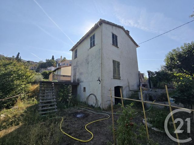 maison - CASTAGNIERS - 06