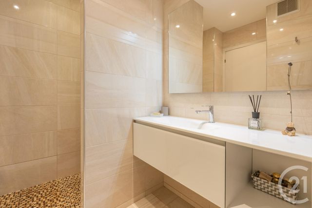 Appartement F2 &agrave; vendre - 2 pi&egrave;ces - 58,20 m2 - Nice - 06 - PROVENCE-ALPES-COTE-D-AZUR