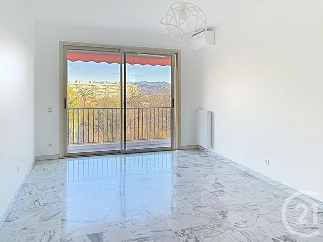 Appartement F2 &agrave; vendre - 2 pi&egrave;ces - 60 m2 - Nice - 06 - PROVENCE-ALPES-COTE-D-AZUR