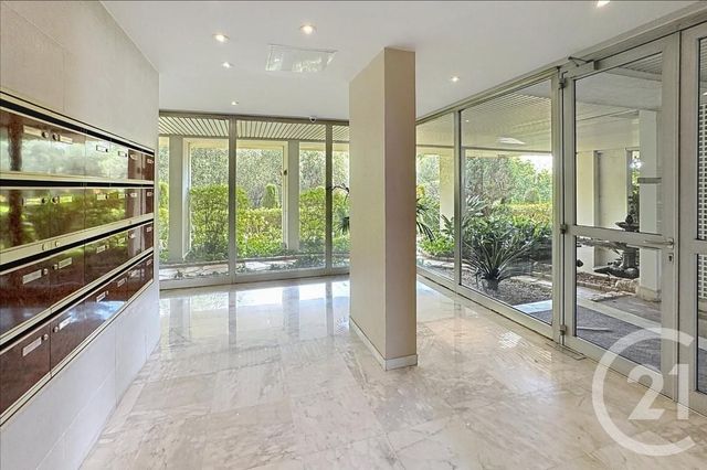 Appartement F2 &agrave; vendre - 2 pi&egrave;ces - 60 m2 - Nice - 06 - PROVENCE-ALPES-COTE-D-AZUR