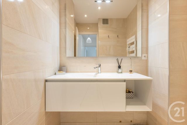 Appartement F2 &agrave; vendre - 2 pi&egrave;ces - 58,20 m2 - Nice - 06 - PROVENCE-ALPES-COTE-D-AZUR