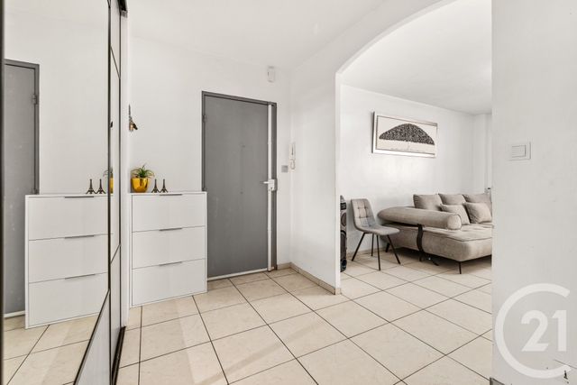 Appartement F3 &agrave; vendre - 3 pi&egrave;ces - 61,27 m2 - Nice - 06 - PROVENCE-ALPES-COTE-D-AZUR