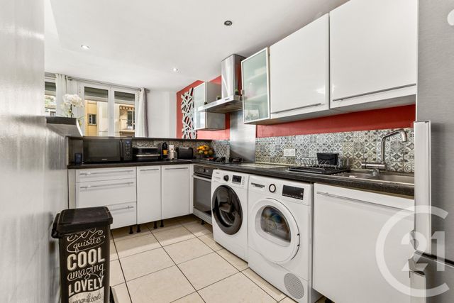 Appartement F3 &agrave; vendre - 3 pi&egrave;ces - 61,27 m2 - Nice - 06 - PROVENCE-ALPES-COTE-D-AZUR