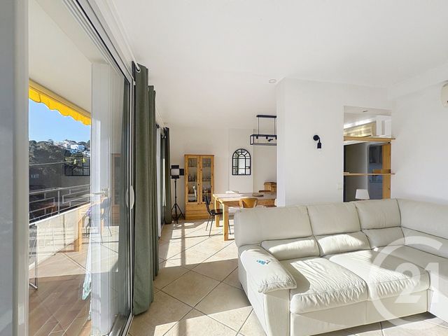 Appartement &agrave; louer - 3 pi&egrave;ces - 67 m2 - Nice - 06 - PROVENCE-ALPES-COTE-D-AZUR