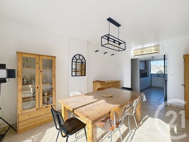 Appartement &agrave; louer - 3 pi&egrave;ces - 67 m2 - Nice - 06 - PROVENCE-ALPES-COTE-D-AZUR