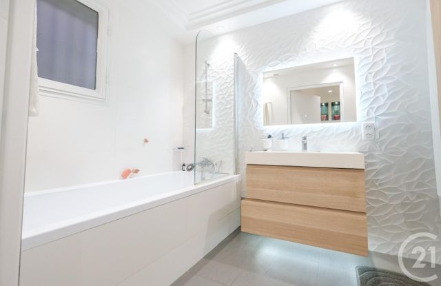 Appartement F3 &agrave; vendre - 3 pi&egrave;ces - 67 m2 - Nice - 06 - PROVENCE-ALPES-COTE-D-AZUR