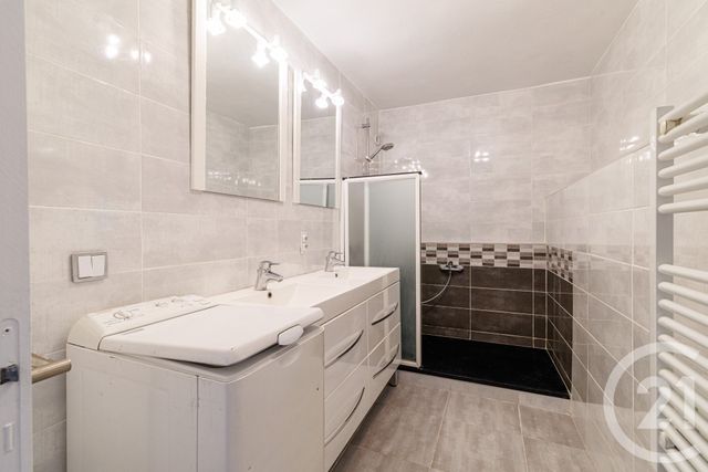 Maison &agrave; vendre - 7 pi&egrave;ces - 235,46 m2 - Aspremont - 06 - PROVENCE-ALPES-COTE-D-AZUR