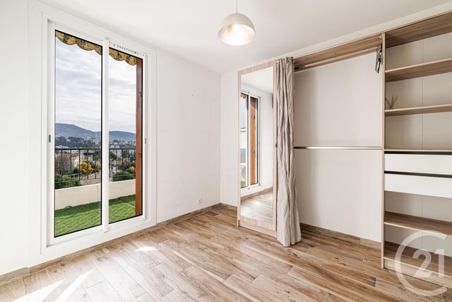 Appartement F4 &agrave; vendre - 3 pi&egrave;ces - 68,32 m2 - Nice - 06 - PROVENCE-ALPES-COTE-D-AZUR