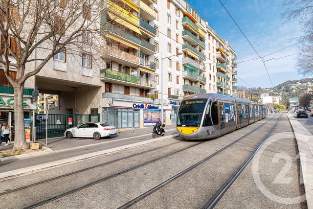 Appartement F4 &agrave; vendre - 3 pi&egrave;ces - 68,32 m2 - Nice - 06 - PROVENCE-ALPES-COTE-D-AZUR