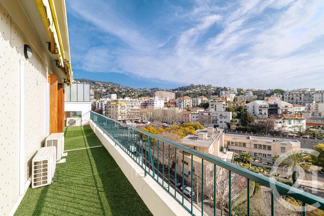 Appartement F4 &agrave; vendre - 3 pi&egrave;ces - 68,32 m2 - Nice - 06 - PROVENCE-ALPES-COTE-D-AZUR