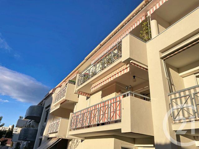 Appartement F4 &agrave; vendre - 4 pi&egrave;ces - 82 m2 - St Laurent Du Var - 06 - PROVENCE-ALPES-COTE-D-AZUR