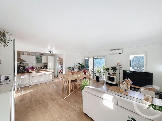 Appartement F4 &agrave; vendre - 4 pi&egrave;ces - 82 m2 - St Laurent Du Var - 06 - PROVENCE-ALPES-COTE-D-AZUR