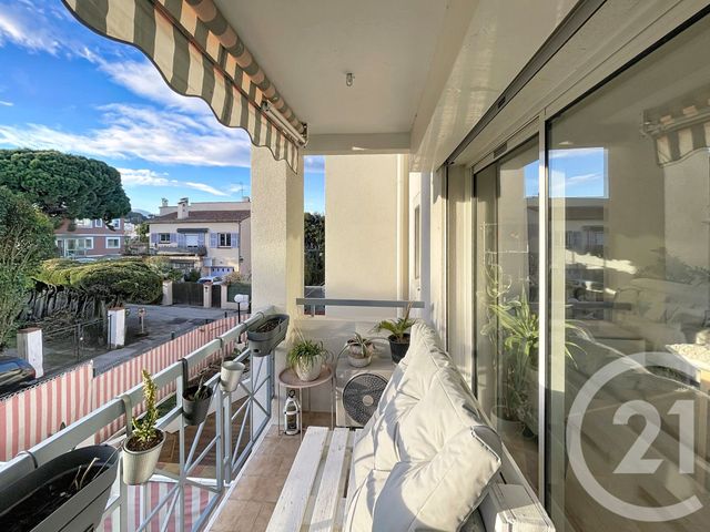 Appartement F4 &agrave; vendre - 4 pi&egrave;ces - 82 m2 - St Laurent Du Var - 06 - PROVENCE-ALPES-COTE-D-AZUR