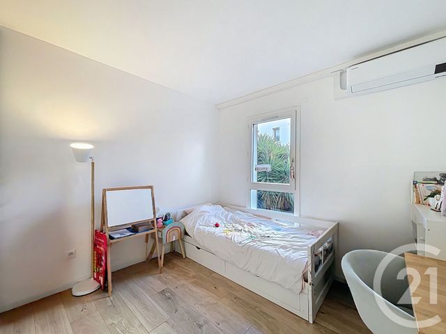 Appartement F4 &agrave; vendre - 4 pi&egrave;ces - 82 m2 - St Laurent Du Var - 06 - PROVENCE-ALPES-COTE-D-AZUR