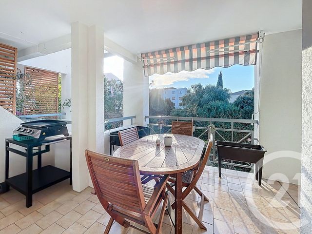 Appartement F4 &agrave; vendre - 4 pi&egrave;ces - 82 m2 - St Laurent Du Var - 06 - PROVENCE-ALPES-COTE-D-AZUR