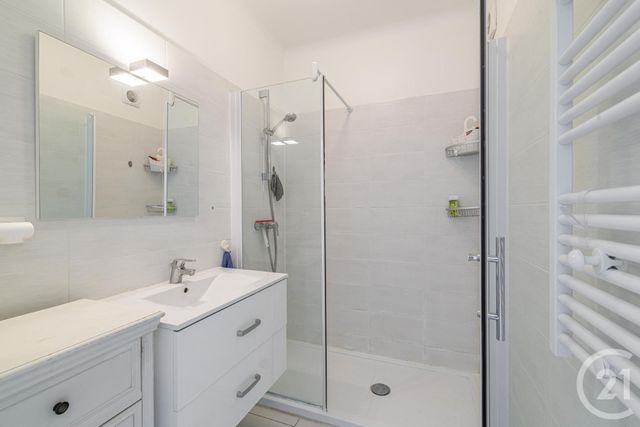 Appartement F3 &agrave; vendre - 3 pi&egrave;ces - 80 m2 - Nice - 06 - PROVENCE-ALPES-COTE-D-AZUR