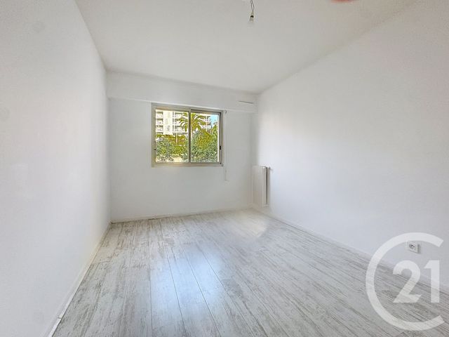 Appartement F4 &agrave; louer - 4 pi&egrave;ces - 84 m2 - Nice - 06 - PROVENCE-ALPES-COTE-D-AZUR