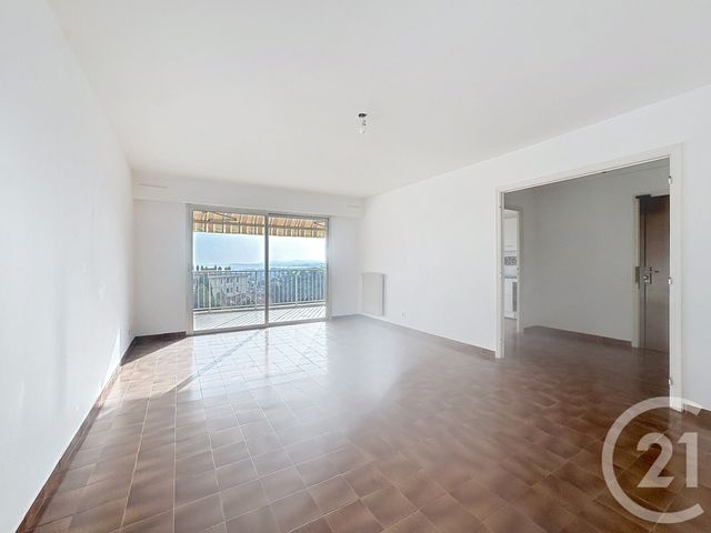 Appartement F4 &agrave; louer - 4 pi&egrave;ces - 84 m2 - Nice - 06 - PROVENCE-ALPES-COTE-D-AZUR