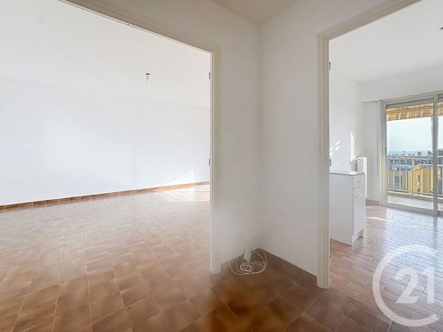 Appartement F4 &agrave; louer - 4 pi&egrave;ces - 84 m2 - Nice - 06 - PROVENCE-ALPES-COTE-D-AZUR