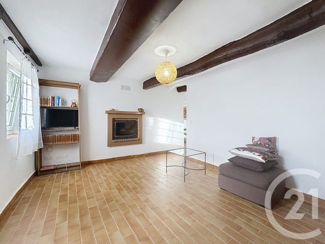 Appartement F4 &agrave; louer - 4 pi&egrave;ces - 79 m2 - Castagniers - 06 - PROVENCE-ALPES-COTE-D-AZUR