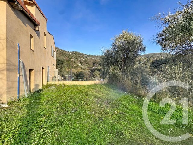 Appartement F4 &agrave; louer - 4 pi&egrave;ces - 79 m2 - Castagniers - 06 - PROVENCE-ALPES-COTE-D-AZUR