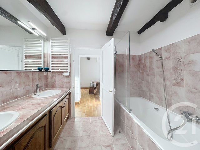 Appartement F4 &agrave; louer - 4 pi&egrave;ces - 79 m2 - Castagniers - 06 - PROVENCE-ALPES-COTE-D-AZUR