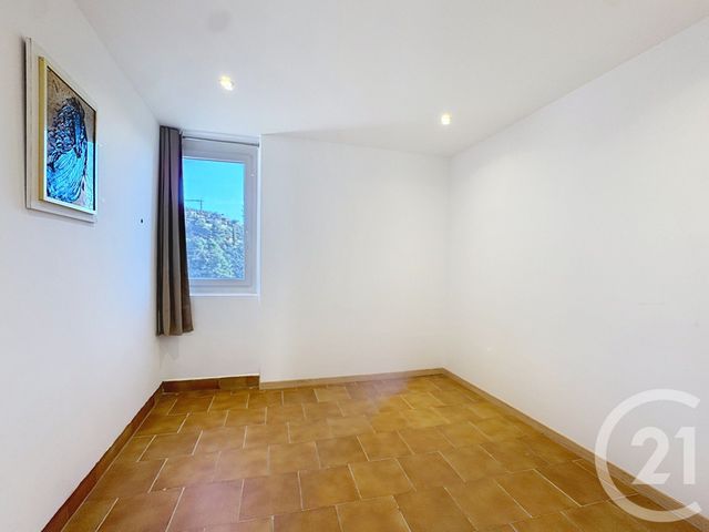 Appartement F4 &agrave; louer - 4 pi&egrave;ces - 79 m2 - Castagniers - 06 - PROVENCE-ALPES-COTE-D-AZUR