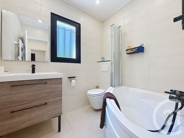 Maison &agrave; vendre - 4 pi&egrave;ces - 118,70 m2 - Fayence - 83 - PROVENCE-ALPES-COTE-D-AZUR