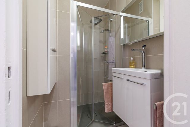 Appartement F4 &agrave; vendre - 4 pi&egrave;ces - 94,74 m2 - Nice - 06 - PROVENCE-ALPES-COTE-D-AZUR
