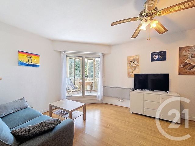 Appartement F3 &agrave; vendre - 3 pi&egrave;ces - 60 m2 - St Laurent Du Var - 06 - PROVENCE-ALPES-COTE-D-AZUR