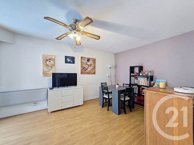 Appartement F3 &agrave; vendre - 3 pi&egrave;ces - 60 m2 - St Laurent Du Var - 06 - PROVENCE-ALPES-COTE-D-AZUR