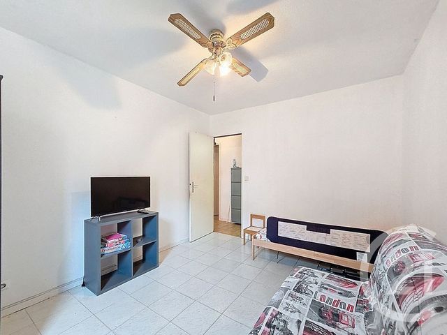 Appartement F3 &agrave; vendre - 3 pi&egrave;ces - 60 m2 - St Laurent Du Var - 06 - PROVENCE-ALPES-COTE-D-AZUR